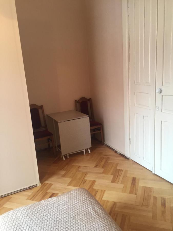 Host N1 Apartment Kutaisi Exterior photo